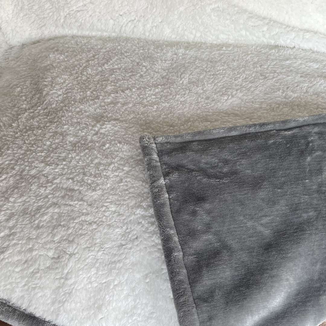 Waterproof Plush Dog Blanket